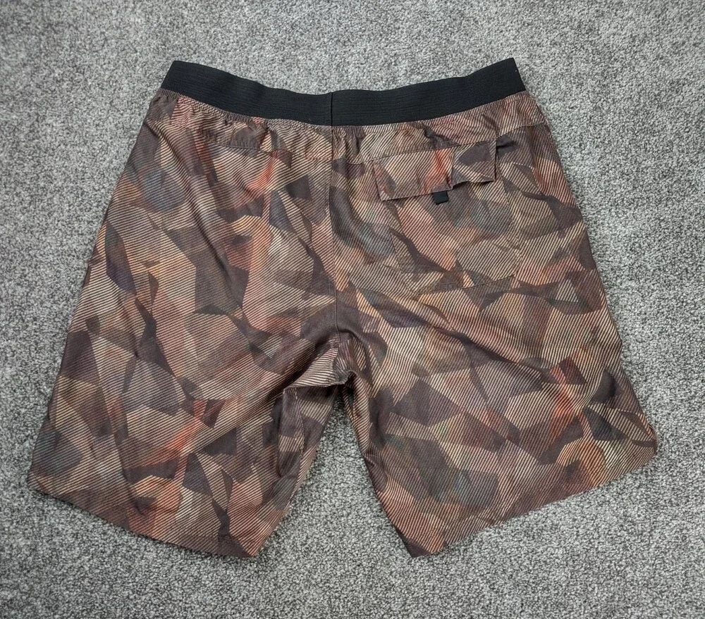 PrAna Shorts Men XL Brown Camo Hybrid Swim Boardshorts Elastic Waist Breathe